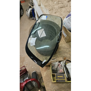 LUNETTE ARRIERE FORD KA (NEUF)