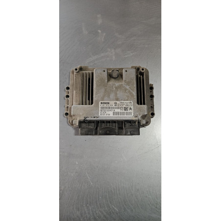 CALCULATEUR MOTEUR BOSCH EDC16C34