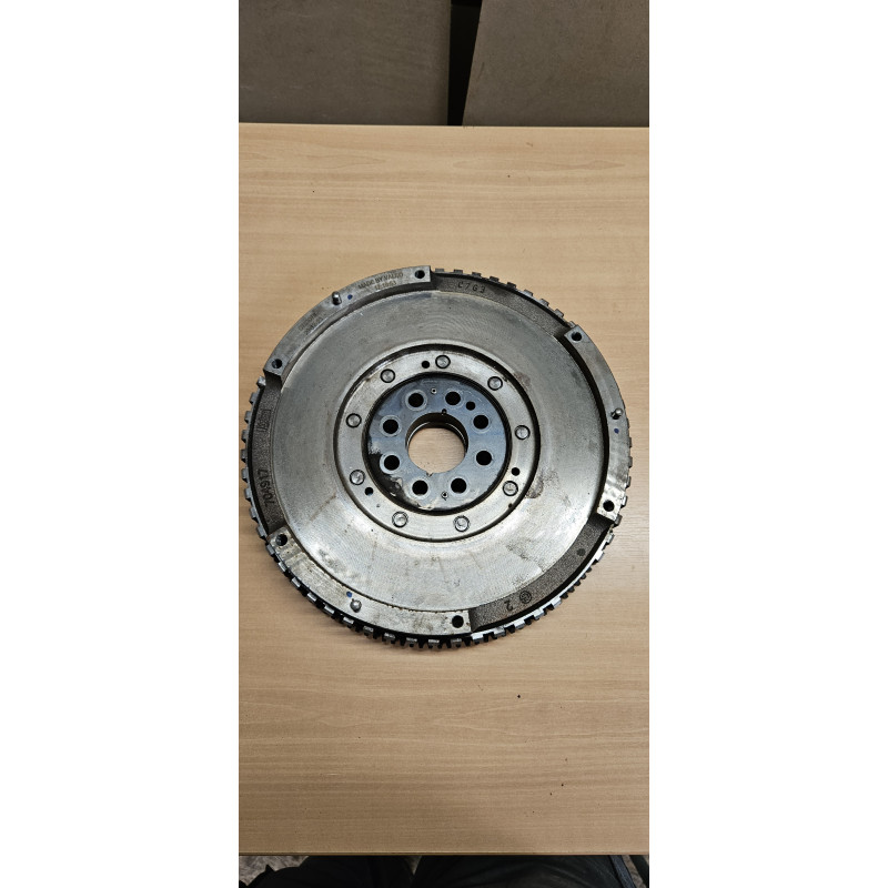 Volant moteur bi-masse Renault 1.6 DCI