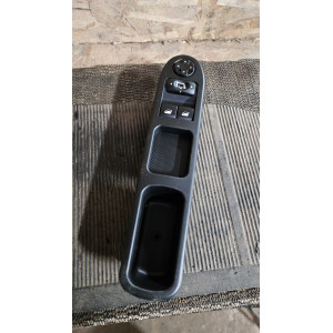 BOUTON LEVE VITRE AVG PEUGEOT - NEUF